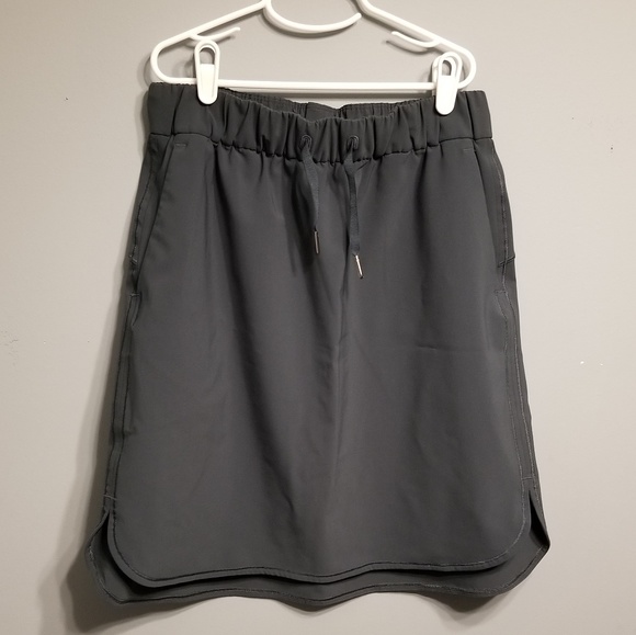 lululemon athletica Dresses & Skirts - Lululemon active skirt